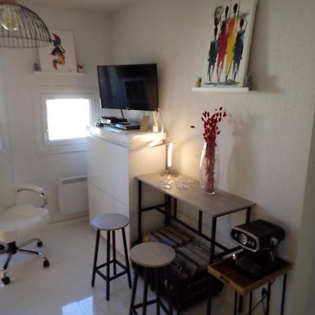 Suite 1 Chambre, 1 Sejour, Climatise, Piscines, 400M De La Mer La Londe-les-Maures Εξωτερικό φωτογραφία